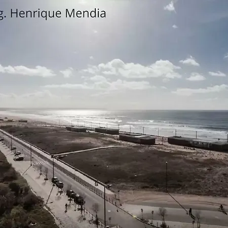 The Beach! Caparica Concept Apartments! *