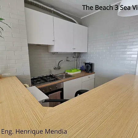 The Beach! Caparica Concept Apartments! * Costa de Caparica